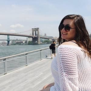 Meet your Posher, Emily